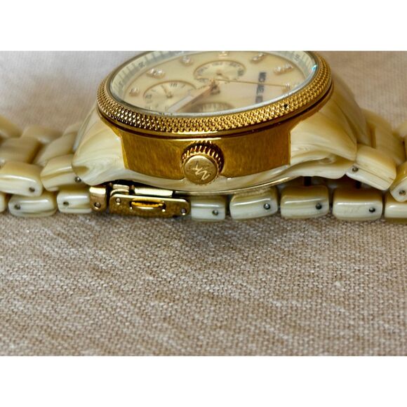 Michael Kors Ritz Quartz MK-5039 Resin Day Date women's watch - Picture 4 of 7